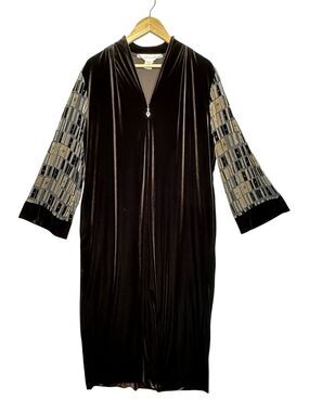 DIAMOND TEA Luxurious Velvet/Velour Zip Front Robe Kaftan Brown Size Large